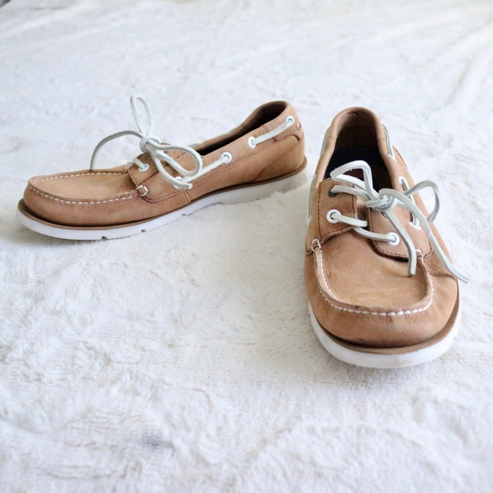 Rockport Tan Leather Boat Shoes